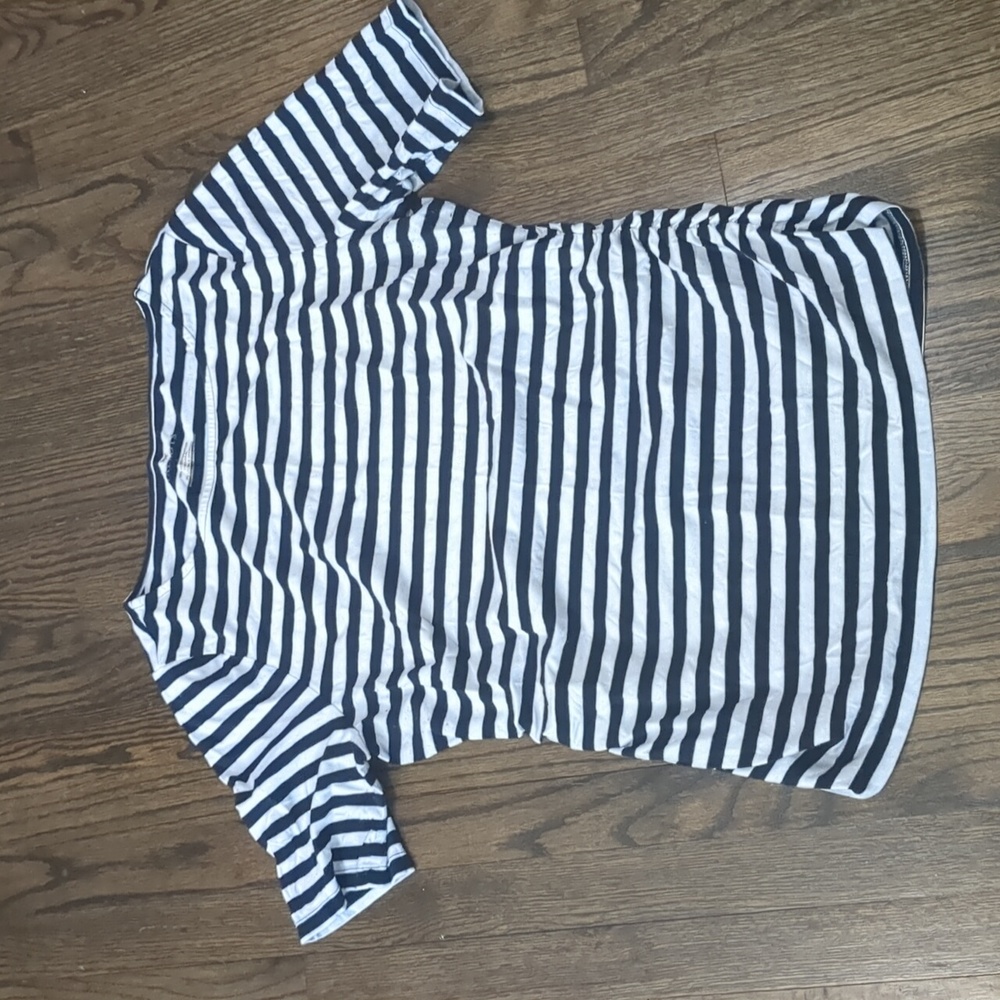 Talbots navy and white stripe side ruched crew neck top size L